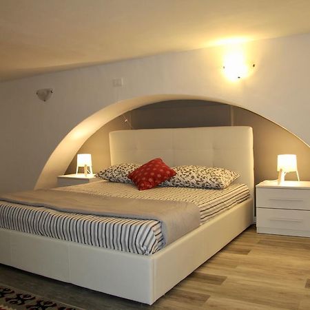 Vittoria Apartment カターニア エクステリア 写真